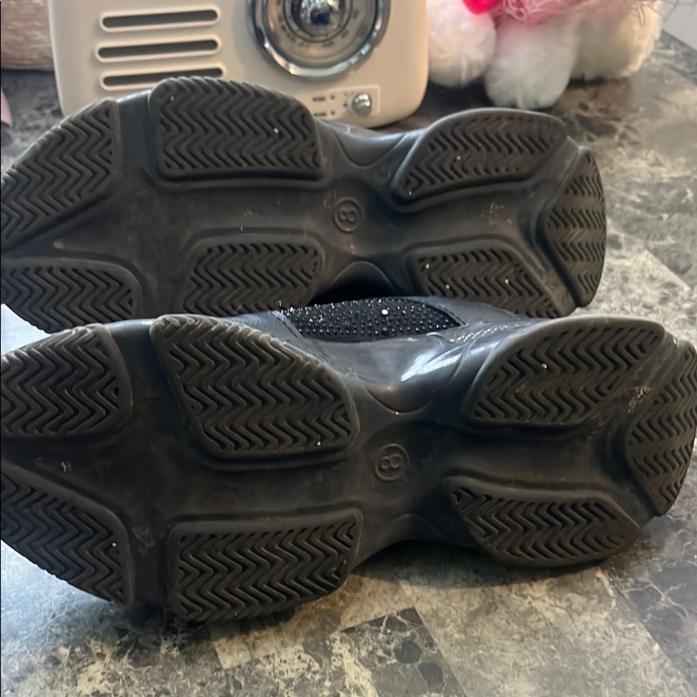 Maidenform Black Athletic Shoes with Chunky Sole - Picture 5 of 7